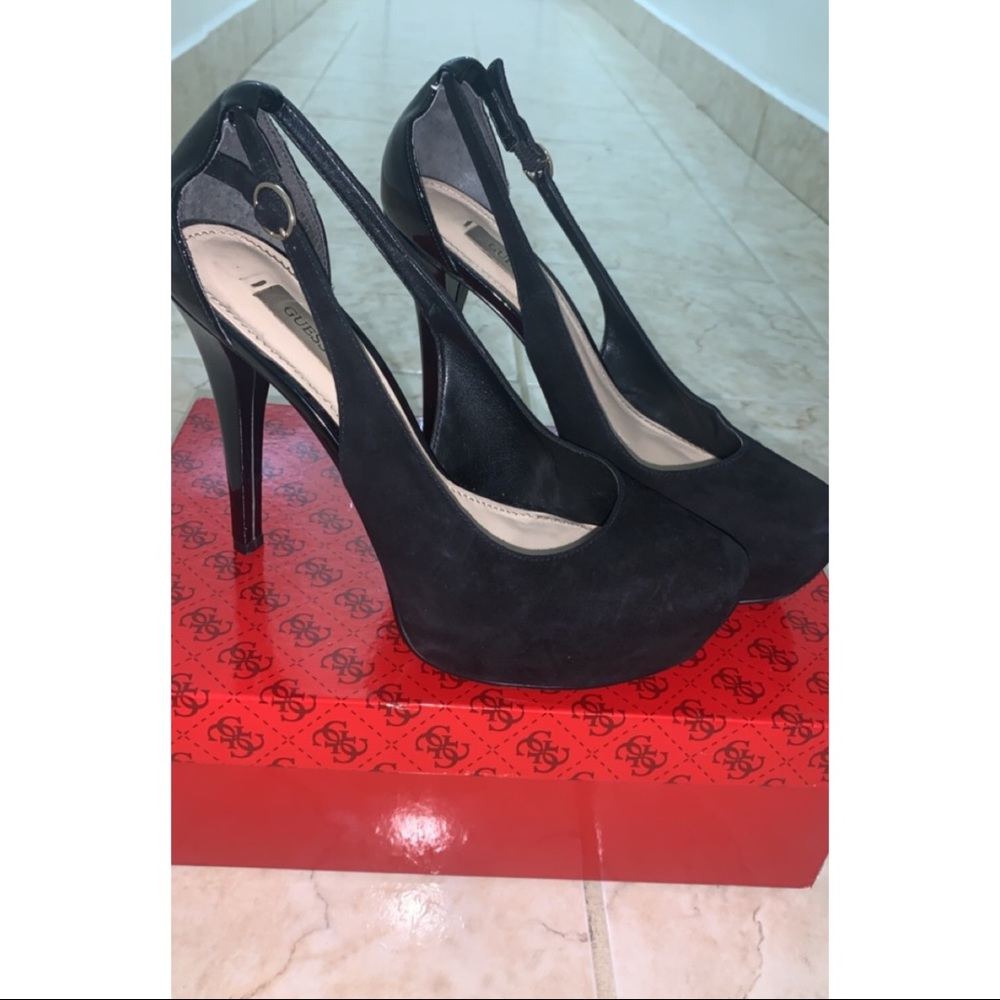 Guess High Heel Pumps